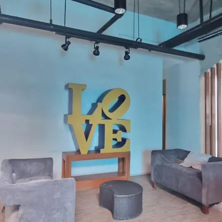 Viv Lot8 Condo Daily Staycation In Cebu City
